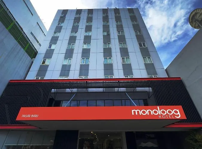 Monoloog Hotel Makasar